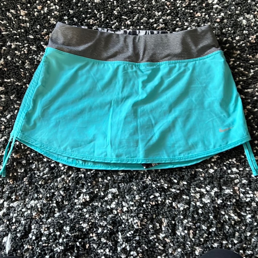 Nike Dri-fit tennis skirt.